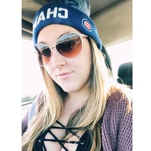 Meet your Posher, Brooke